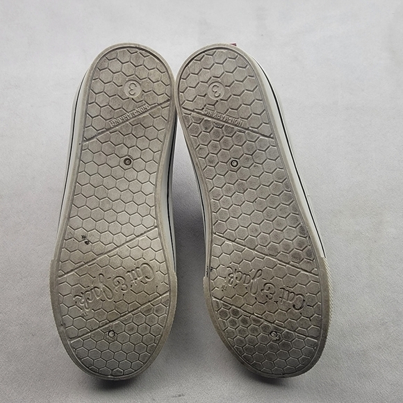 Cat & Jack Harry Potter Honeydukes slip on canvas kids shoes Size 3 - Picture 6 of 7